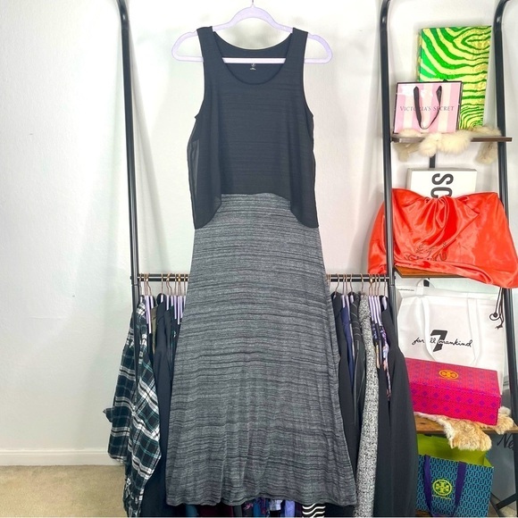 Kensie Black & Gray Layered Maxi Dress - Picture 1 of 6